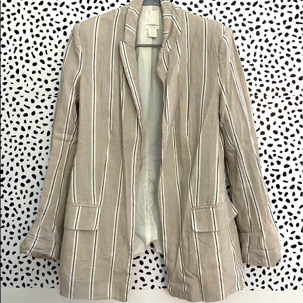 White and creme striped blazer